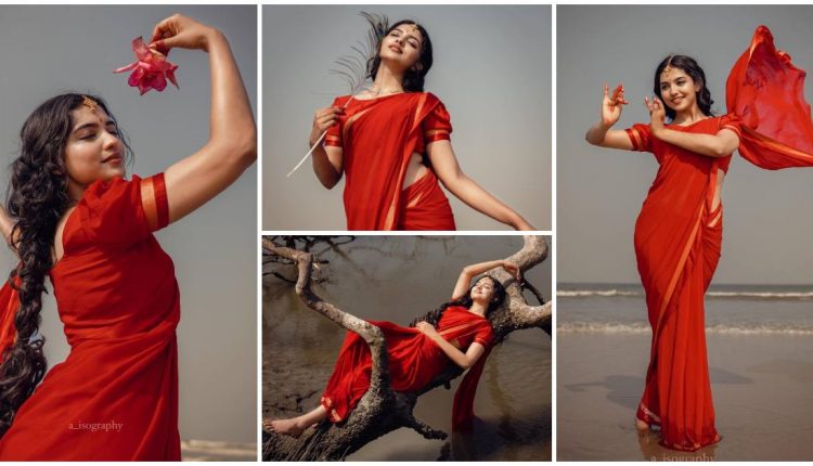 Mamitha Baiju Amazing Look (4)