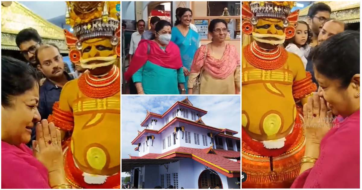 KS Chithra Visits at Parasikadav Temple