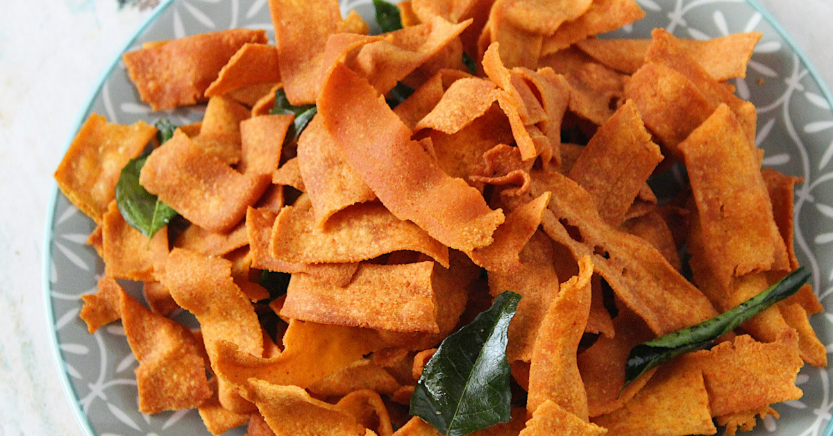 Easy Crispy Pakkavada Snack