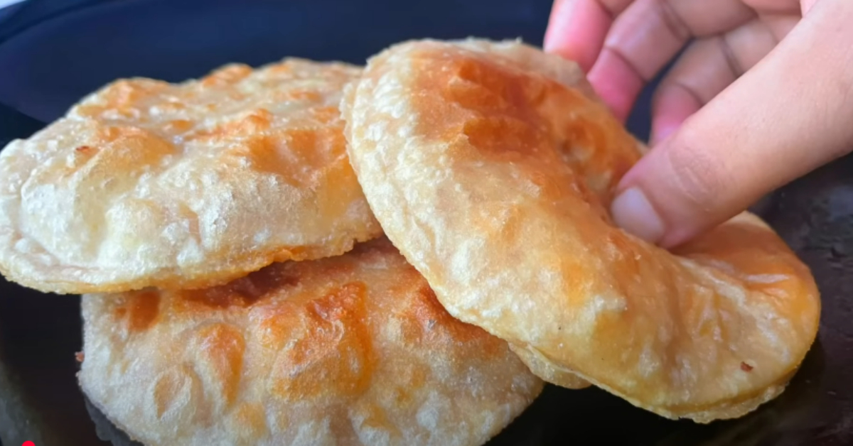 Easy Snack With Egg Fillings