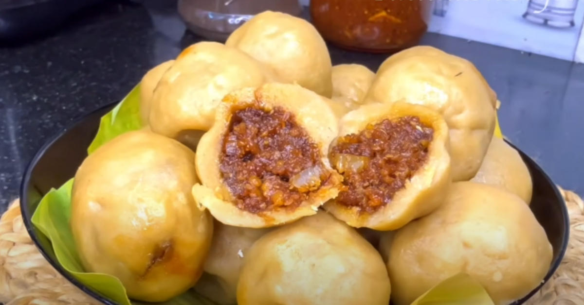 Kerala Style Wheat Kozhukatta