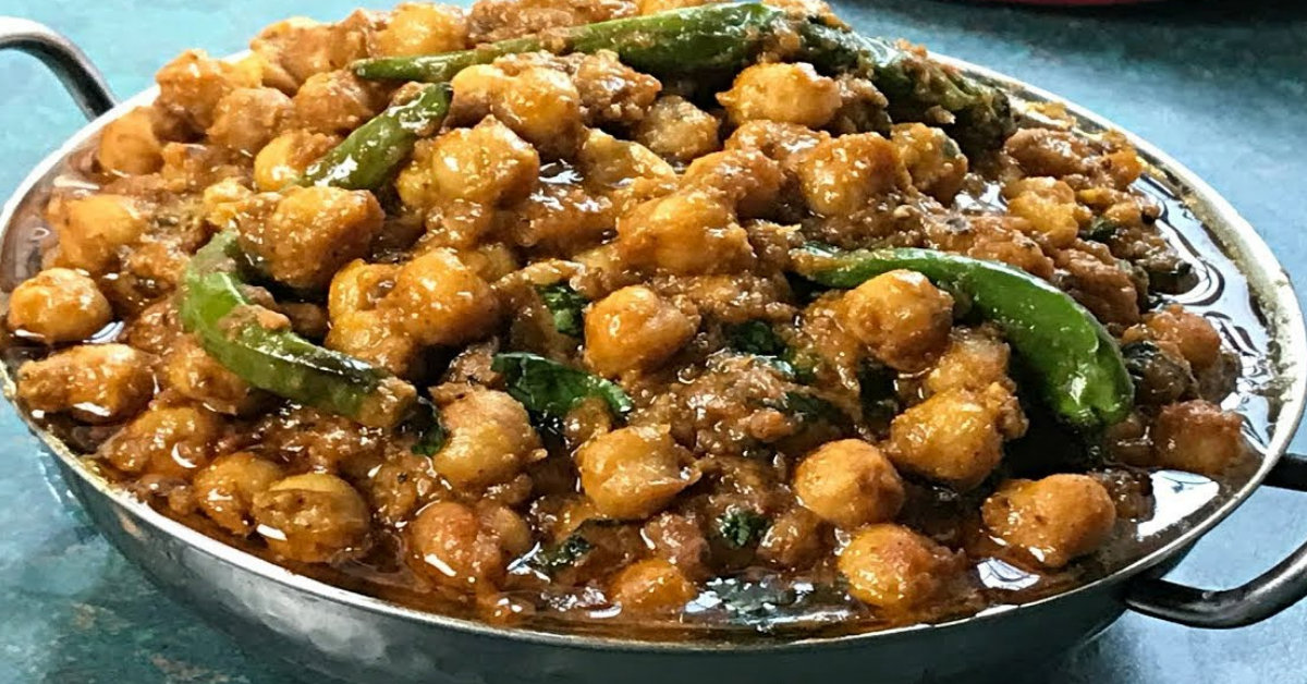 Special Vella Kadala Masala Curry