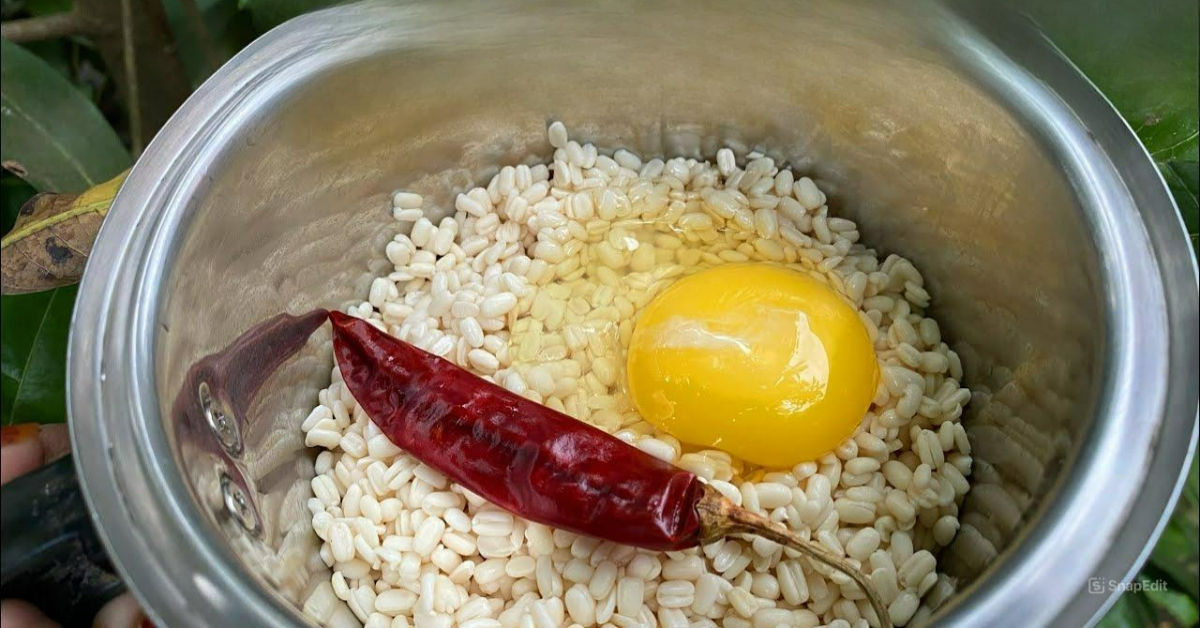 Tasty Crispy Uzhunnu Snack Recipe