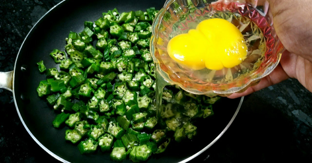 tasty-vendakka-omlette-recipe