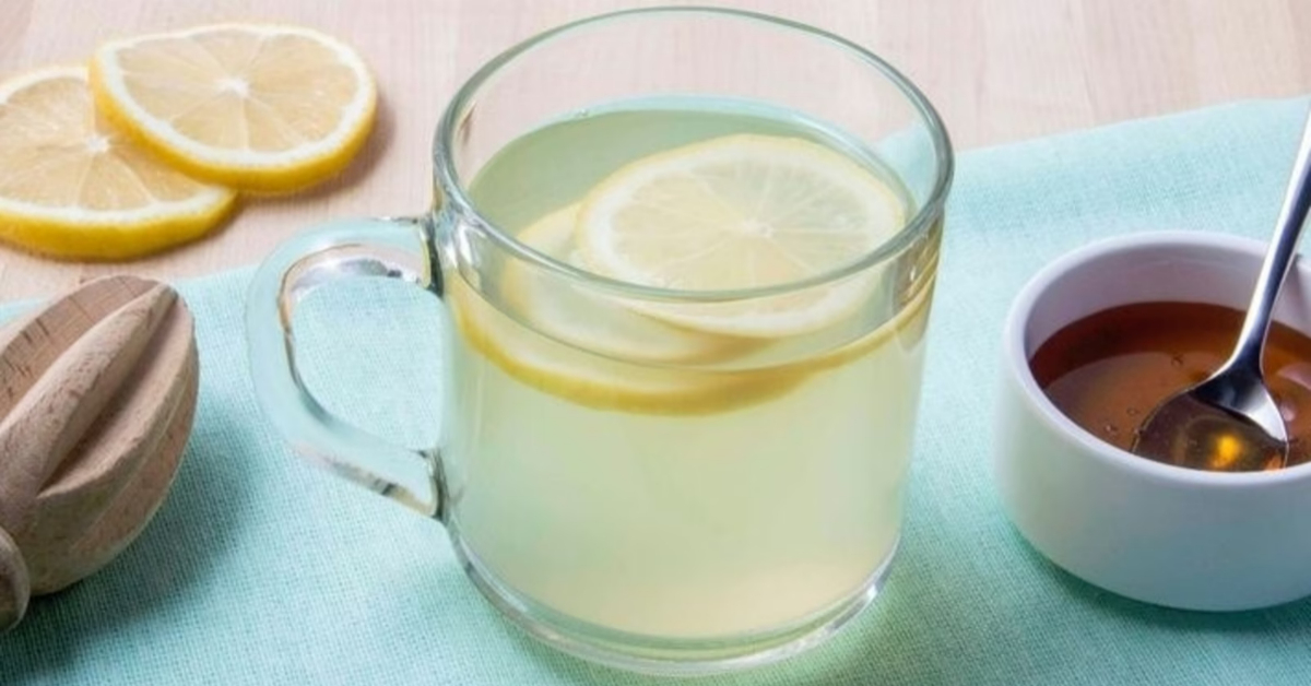 Benefits of Drinking Lemon Water