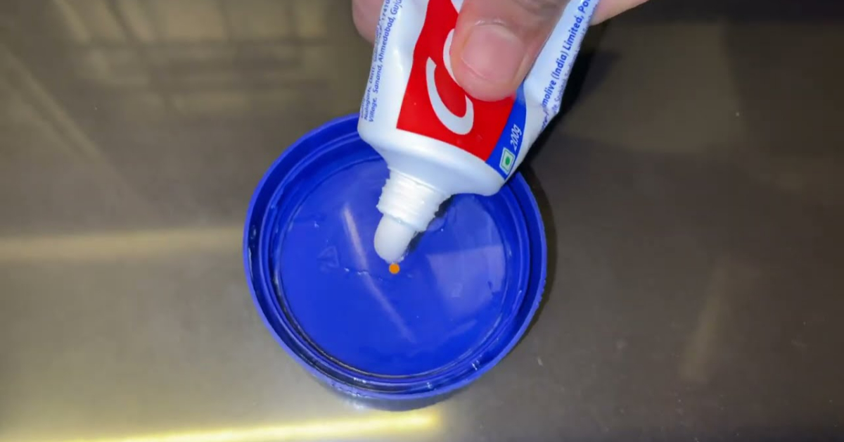 Bathroom Cleaning Easy Tips Using Paste