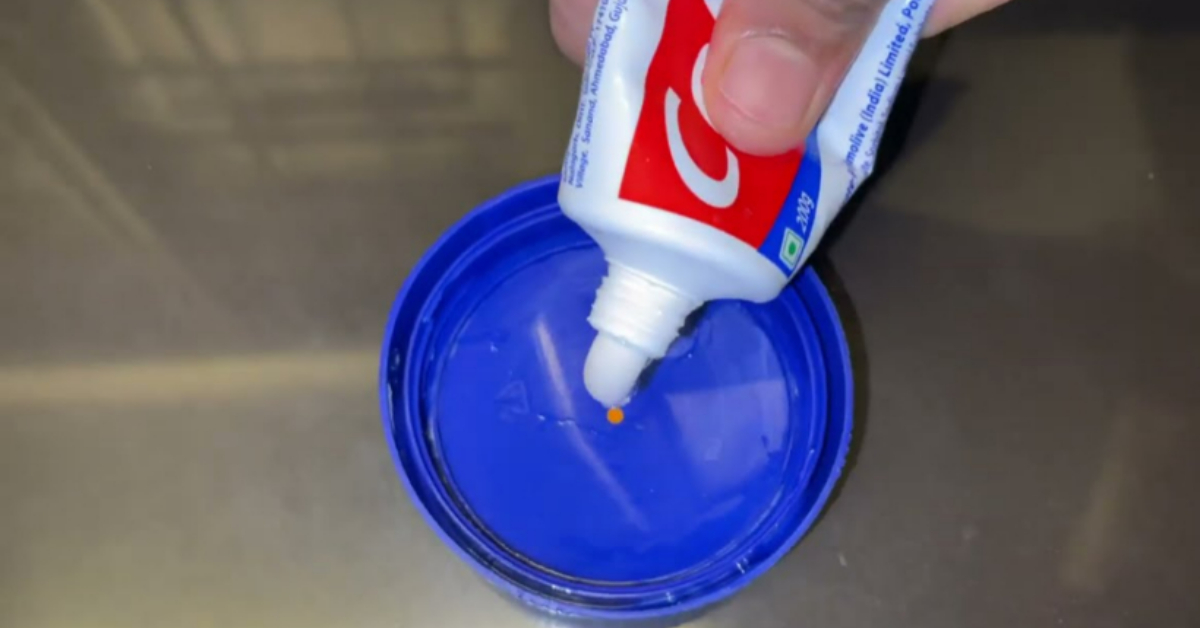Bathroom Cleaning Tips Using Paste