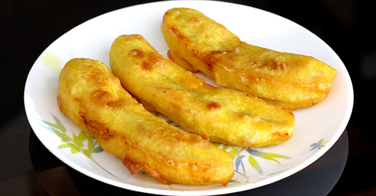 Kerala Stytle Pazhampori Recipe